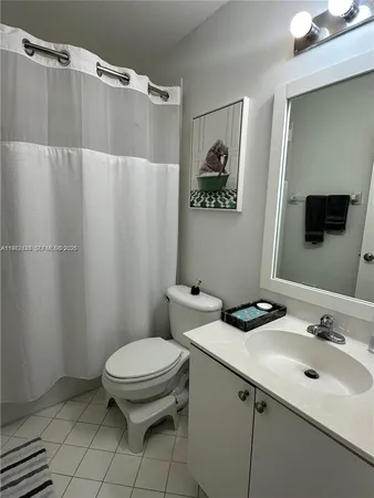 $2,650 | 2298 Northwest 78th Avenue, Unit 201, Pembroke Pines, FL 33024