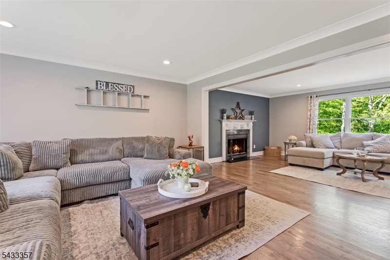 1 Waters Edge Drive Sparta, NJ 07871 - Photo 5 of 48