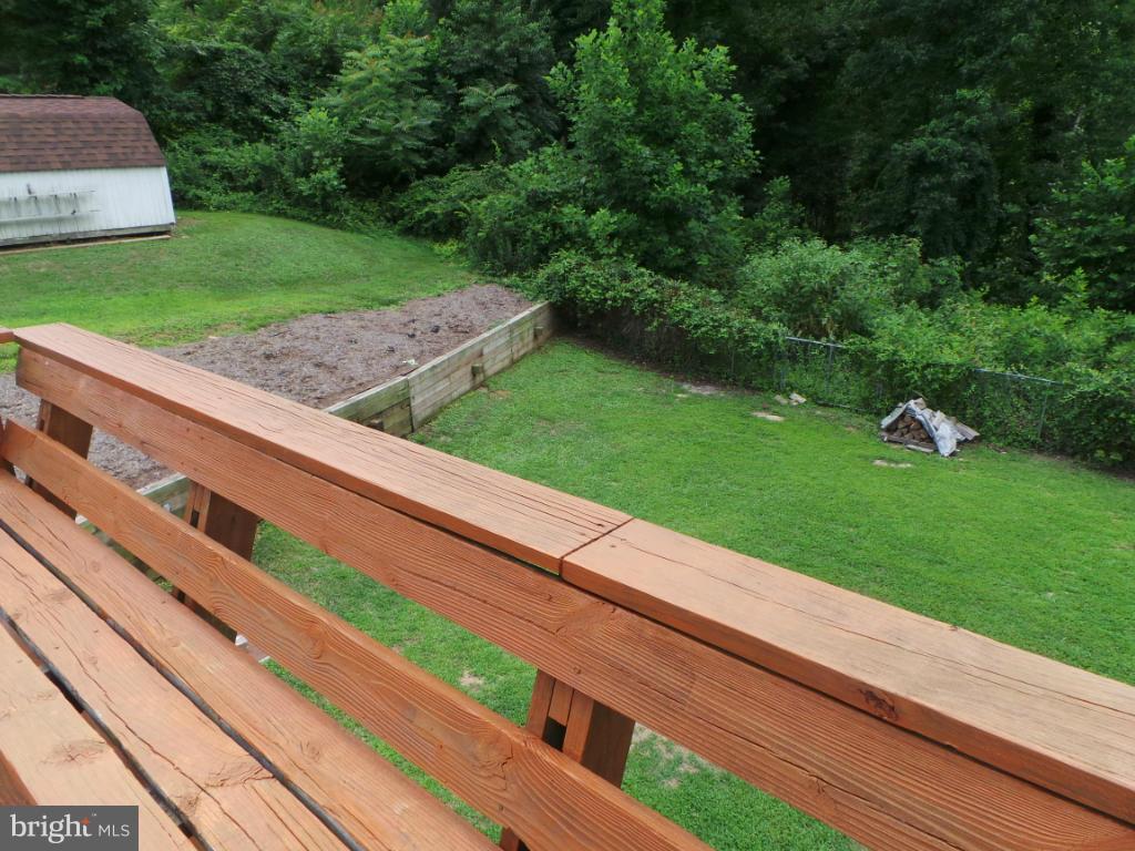 119 Windcliff Road Prince Frederick, MD 20678 - Photo 29 of 29 Deck overlooking back yard