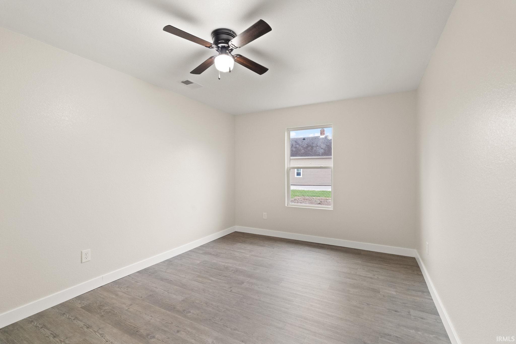 407 Ogdon Street Washington, IN 47501 - Photo 31 of 36