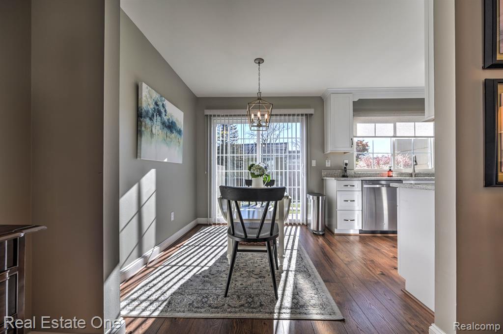 1427 Lantern Lane, Unit 35 Rochester Hills, MI 48306 - Photo 19 of 55