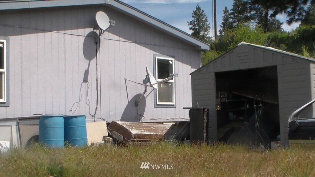 10221 Robbins Road Ellensburg, WA 98926 - Photo 3 of 5 Gallery Image 3