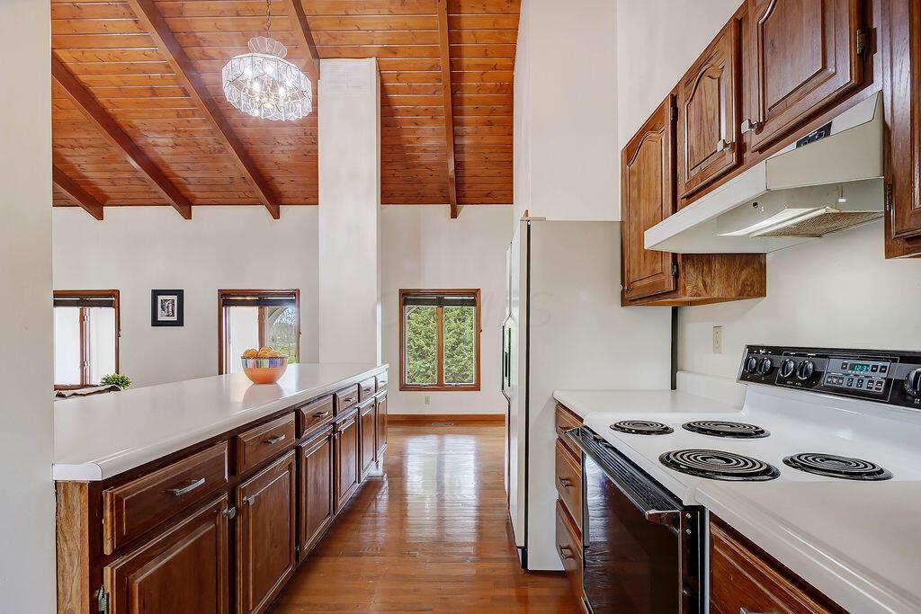 9747 Concord Road Dublin, OH 43017 - Photo 21 of 40 Kitchen