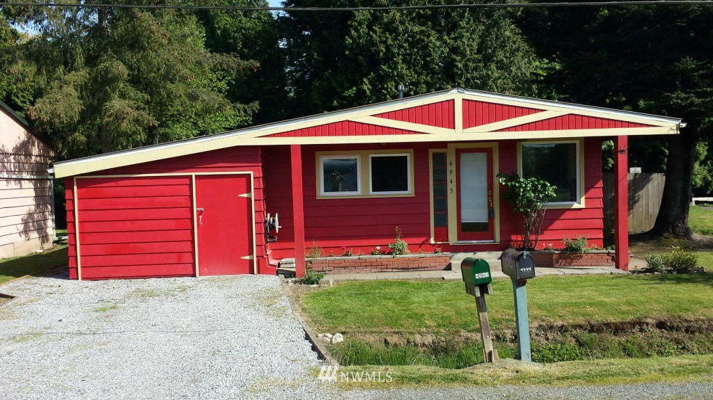 4943 Forsberg Road Blaine, WA 98230 - Photo 1 of 16 Gallery Image 1