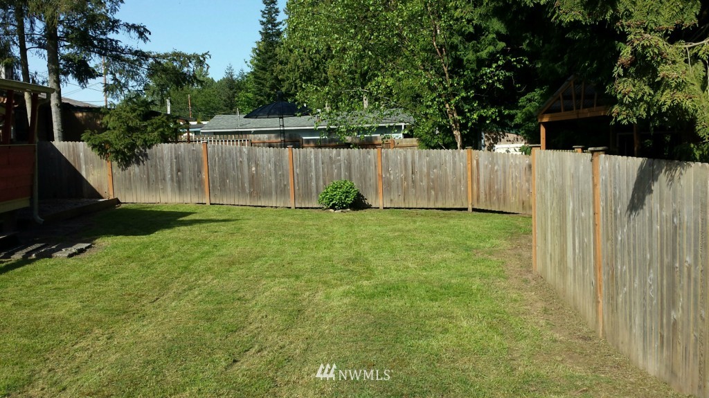 4943 Forsberg Road Blaine, WA 98230 - Photo 15 of 16 Gallery Image 15