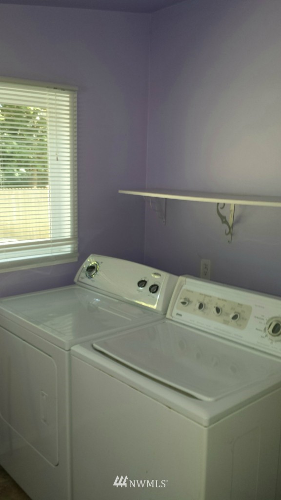 4943 Forsberg Road Blaine, WA 98230 - Photo 8 of 16 Gallery Image 8