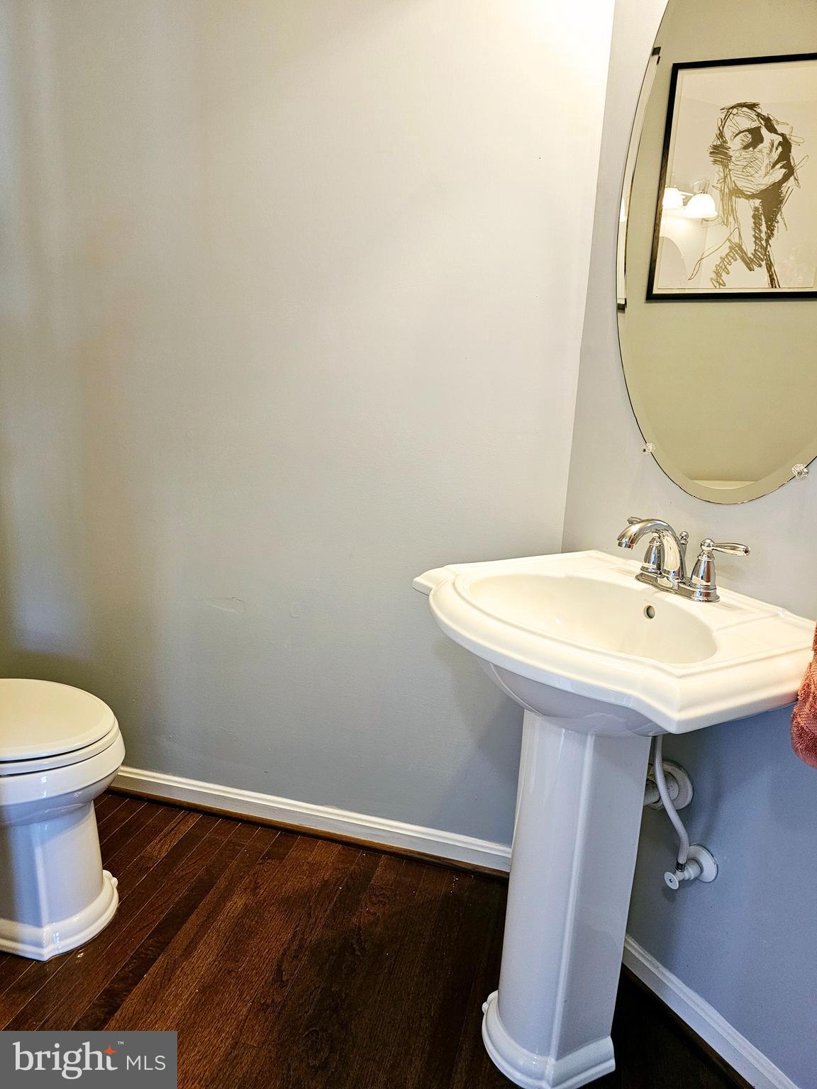 15939 Eagle Feather Drive Woodbridge, VA 22191 - Photo 13 of 39 Main Level Half Bathroom