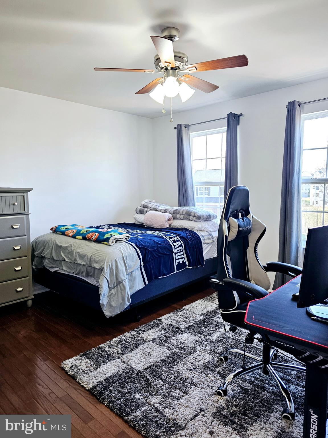 15939 Eagle Feather Drive Woodbridge, VA 22191 - Photo 21 of 39 2nd Bedroom