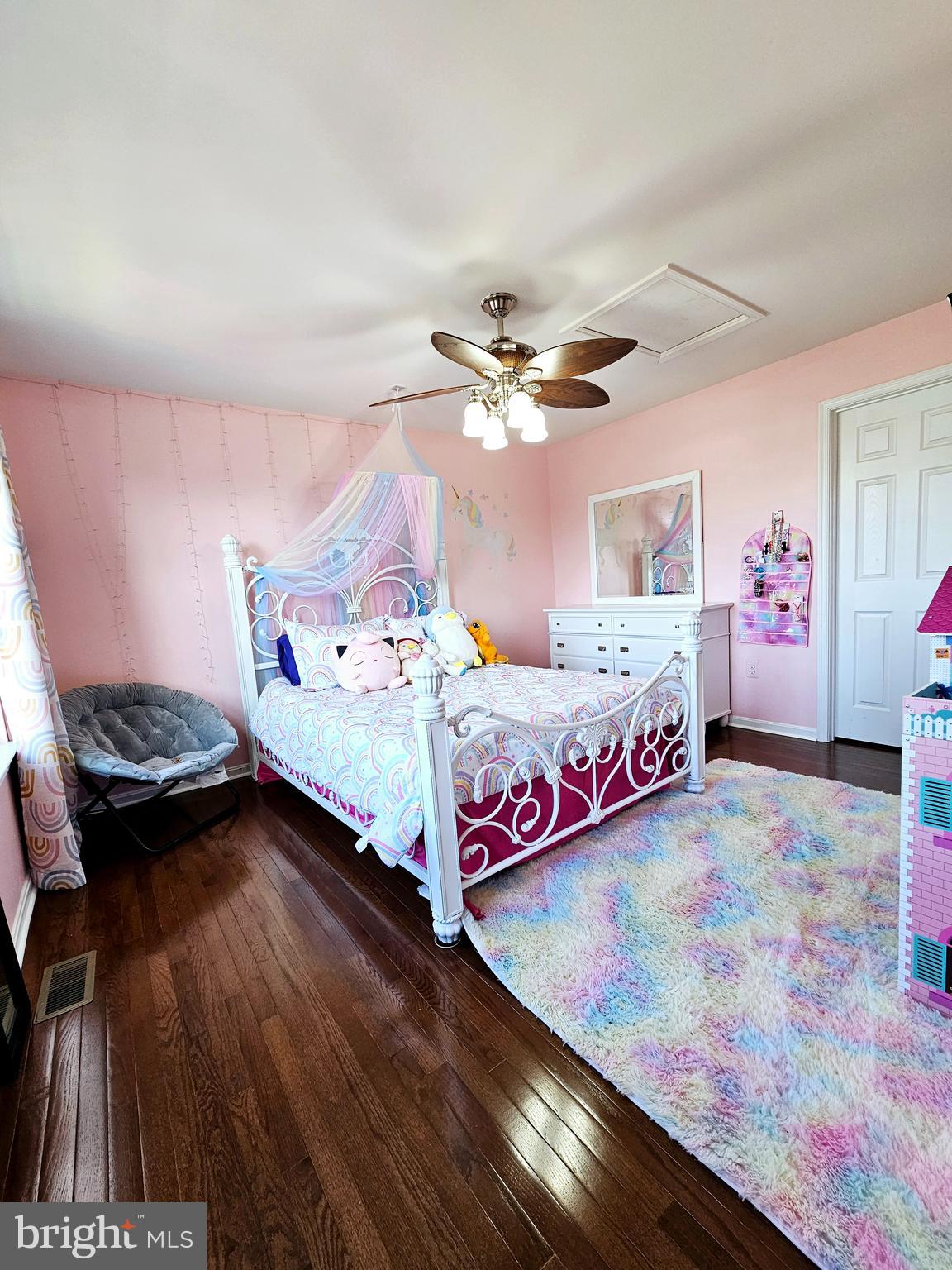 15939 Eagle Feather Drive Woodbridge, VA 22191 - Photo 26 of 39 3rd Bedroom