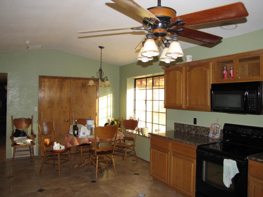 7815 North Perryville Road Waddell, AZ 85355 - Photo 11 of 11 Kitchen