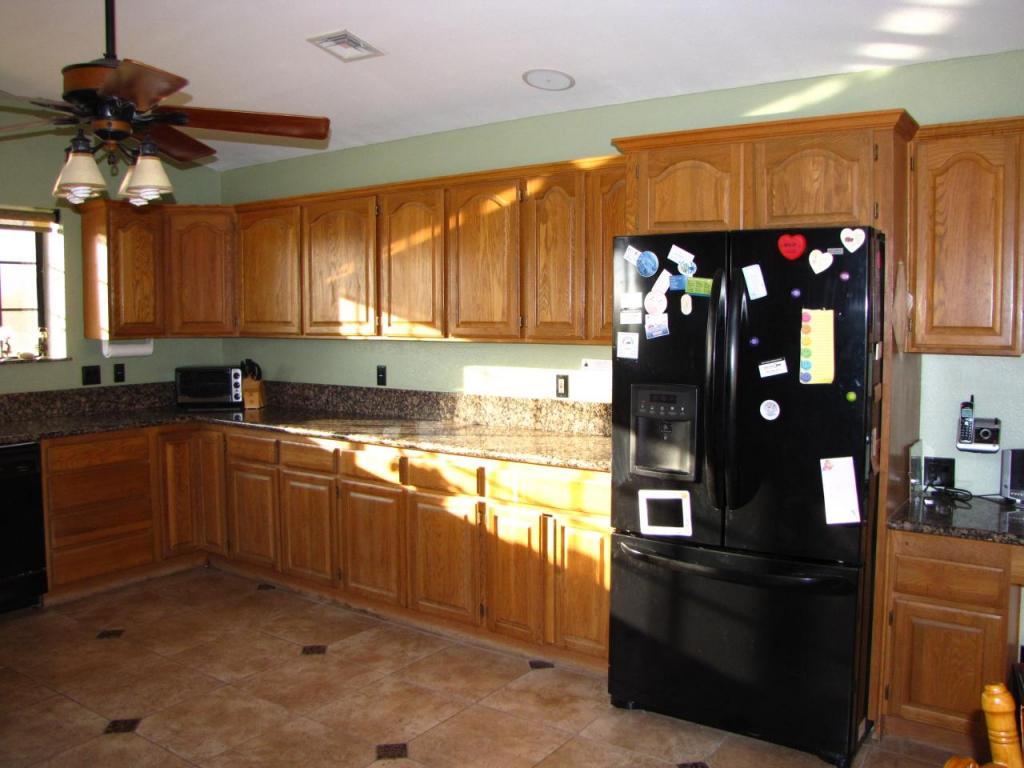 7815 North Perryville Road Waddell, AZ 85355 - Photo 7 of 11 Kitchen 3