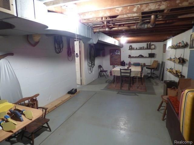 6560 Crane Road Ypsilanti, MI 48197 - Photo 15 of 25 P1030426.jpg