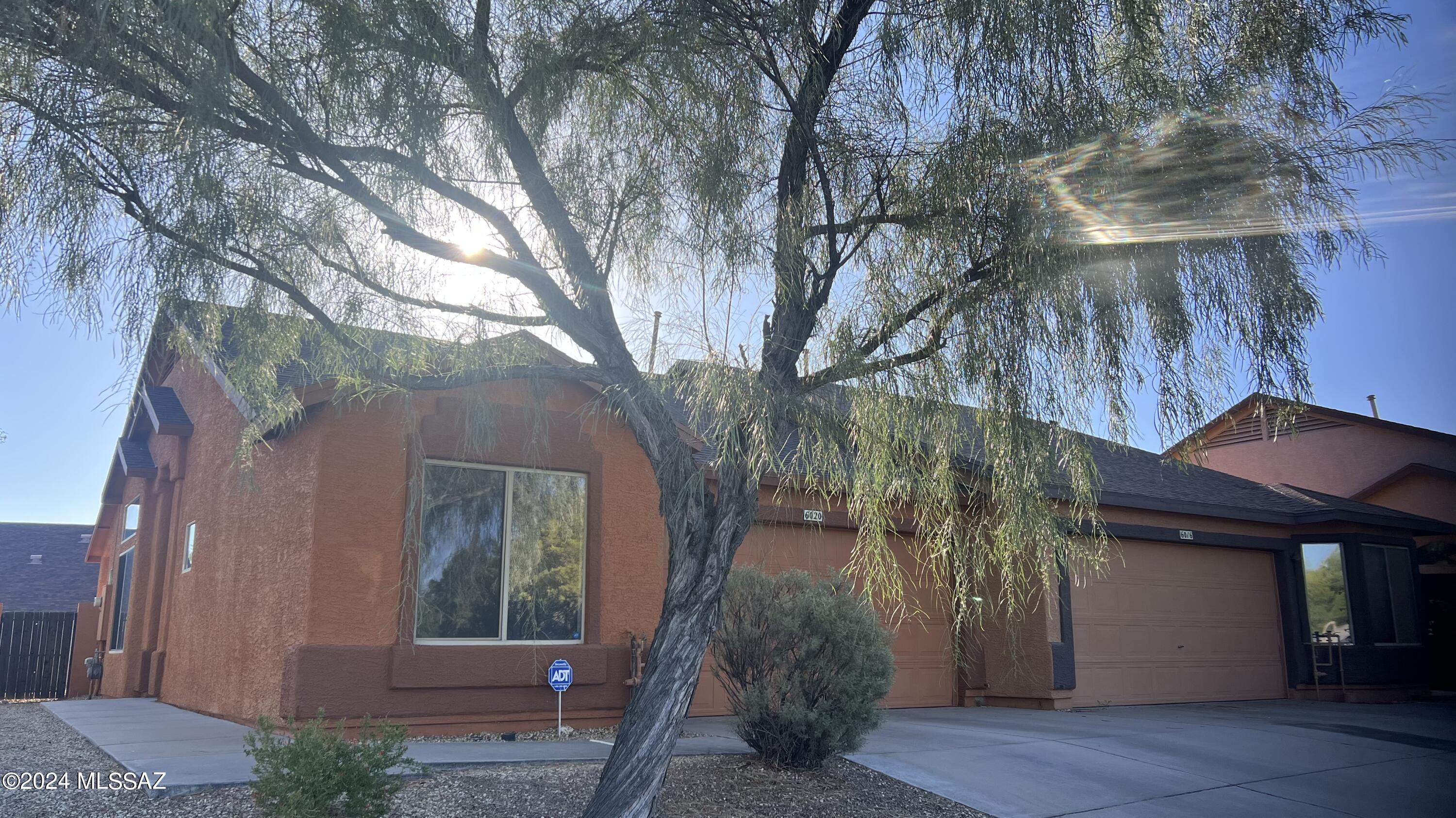 6020 South Avenida Ribero Tucson, AZ 85706 - Photo 5 of 41