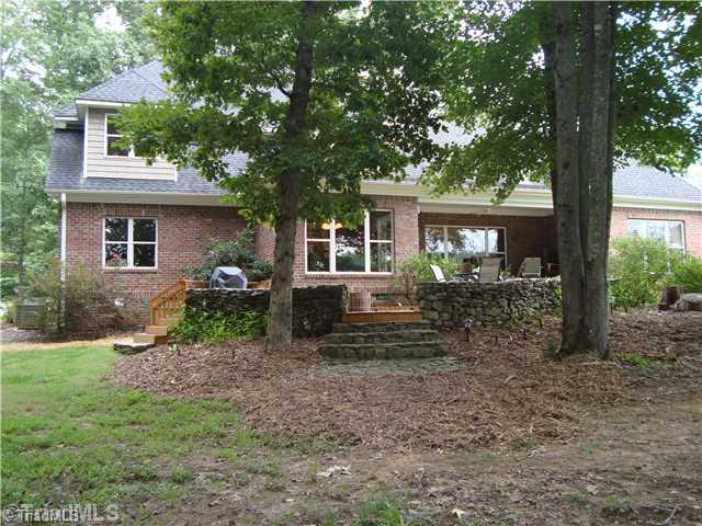7071 Lanier Road Summerfield, NC 27358 - Photo 15 of 16 Exterior Back.