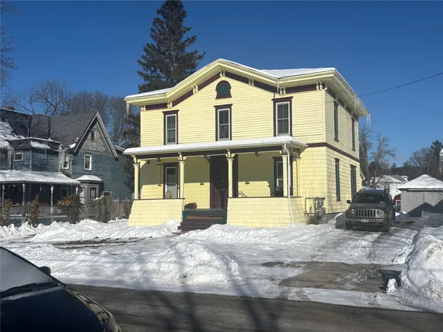 $99,000 | 111 Park Place, Unit 1, Waverly, NY 14892