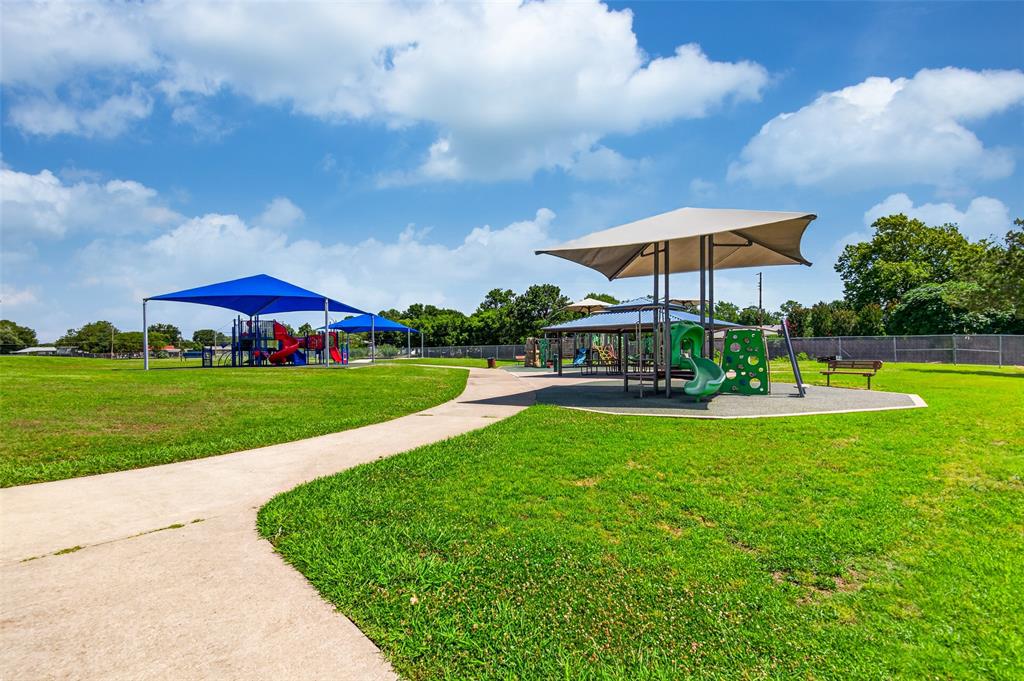2718 Ridgewood Street Irving, TX 75062 - Photo 25 of 25 Nearby elementary school playground