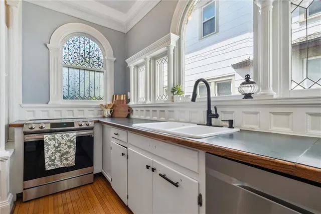 $479,900 | 309 North Esplanade Street, Leavenworth, KS 66048