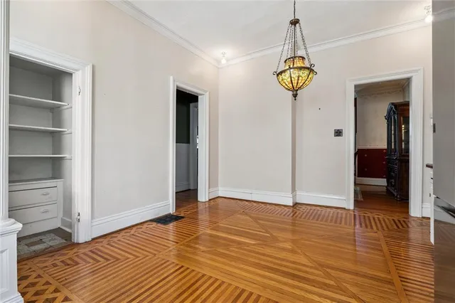 $479,900 | 309 North Esplanade Street, Leavenworth, KS 66048