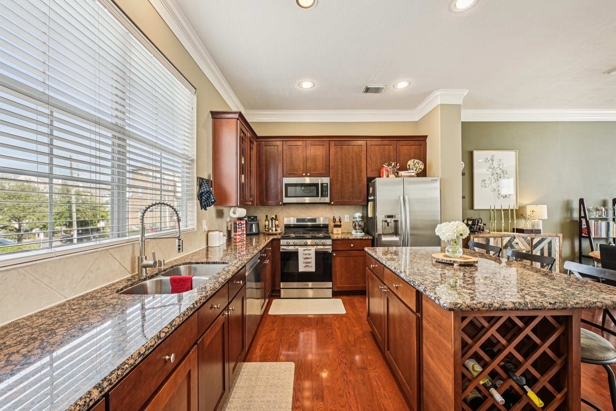 5806 Kansas Street, Unit D Houston, TX 77007 - Photo 16 of 39