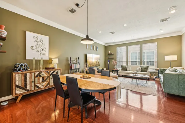 $360,000 | 5806 Kansas Street, Unit D, Houston, TX 77007