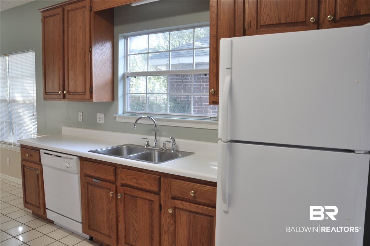 7090 Highpointe Place West Daphne, AL 36527 - Photo 16 of 42 View 4