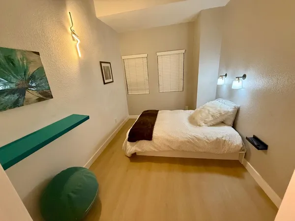 $1,448,888 | 421 Sierra Vista Avenue, Unit 7, Mountain View, CA 94043