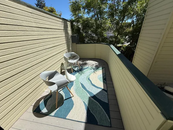 $1,448,888 | 421 Sierra Vista Avenue, Unit 7, Mountain View, CA 94043