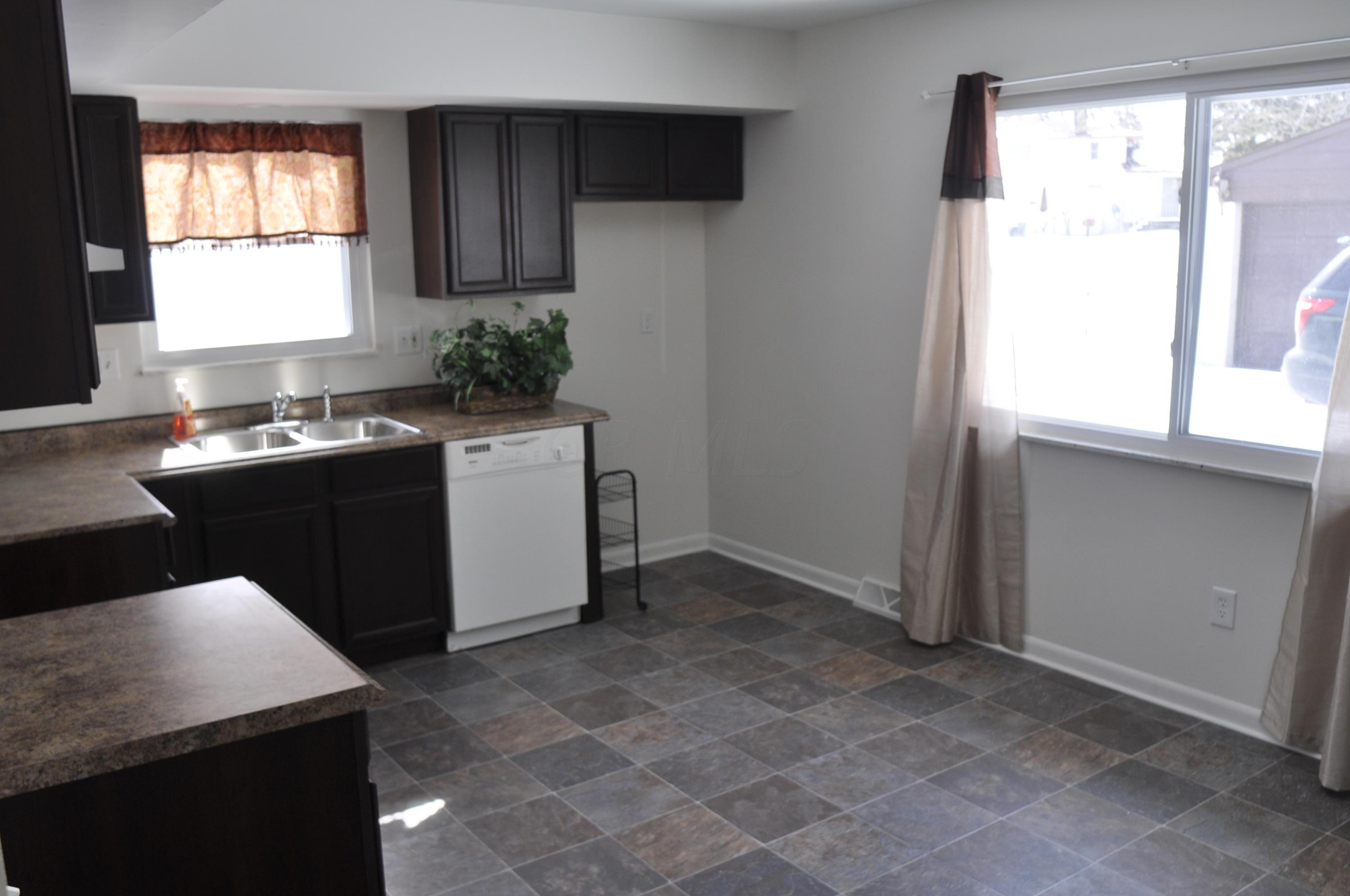 5675 Karl Road Columbus, OH 43229 - Photo 10 of 19 Gallery Image 10