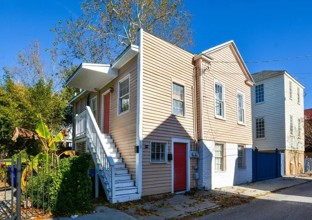 $1,500 | 8 Hampden Court, Unit A, Charleston, SC 29403