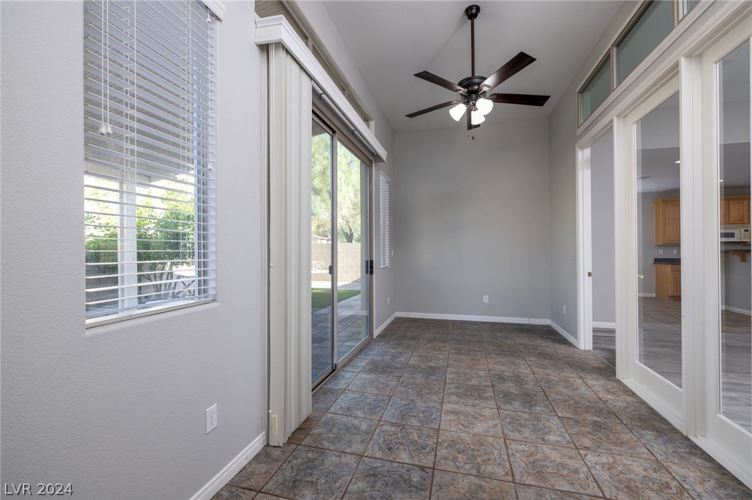 222 Valerian Street Henderson, NV 89015 - Photo 12 of 27 Nevada Room