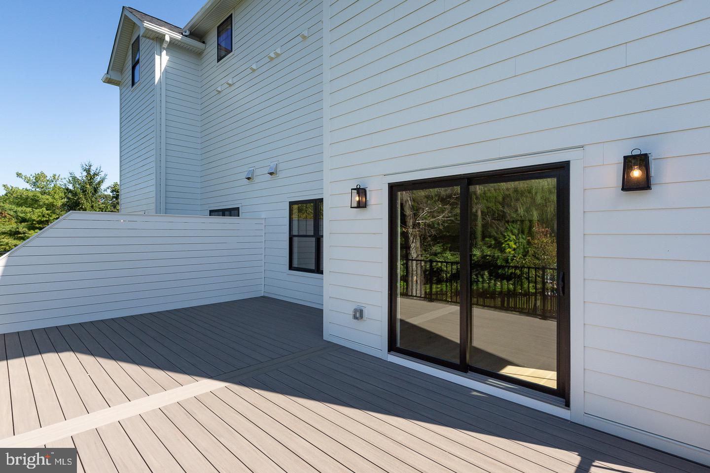 982 Henry Avenue Wayne, PA 19087 - Photo 5 of 44