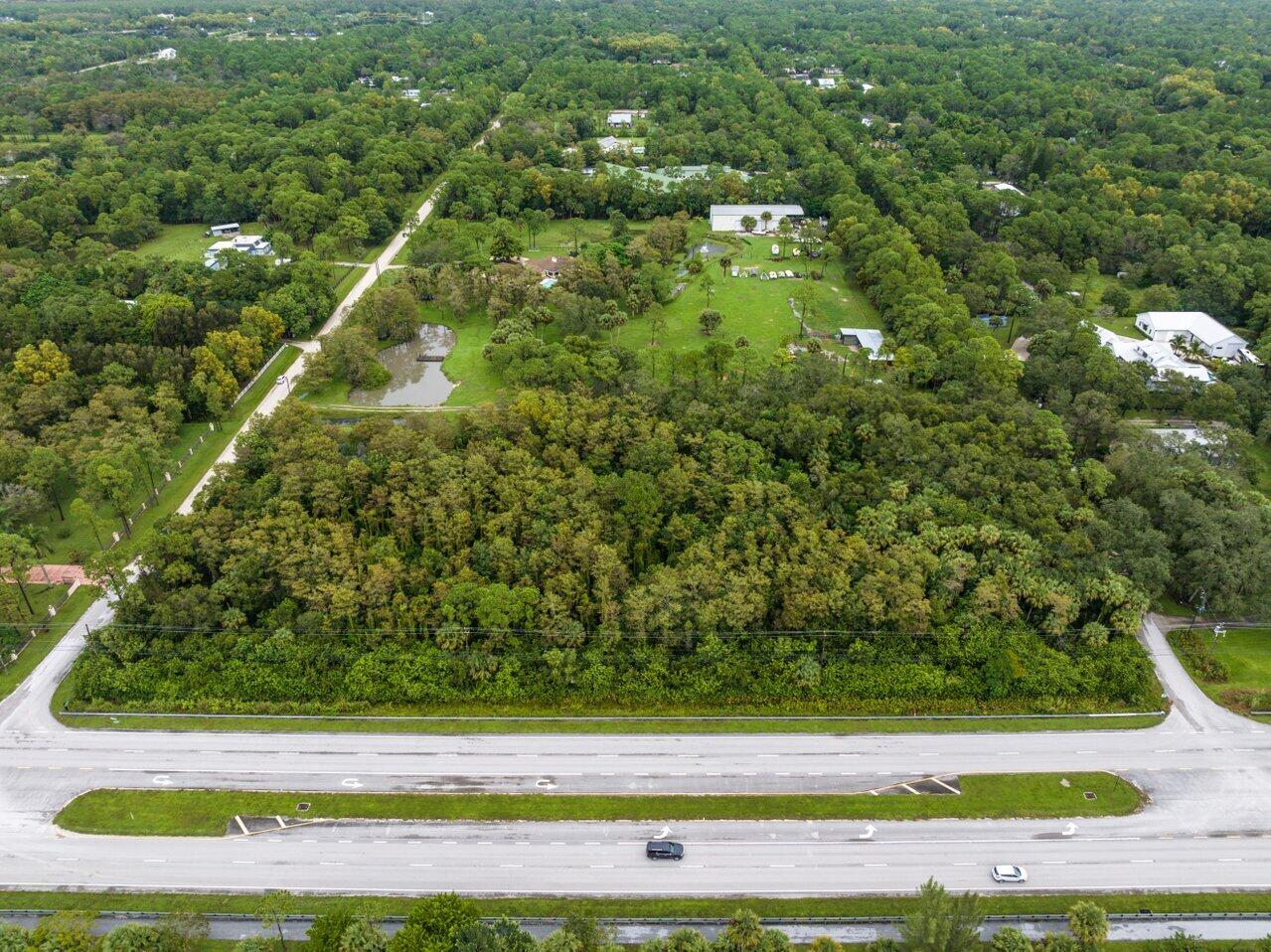Xxxxx East Indiantown Road Jupiter, FL 33478 - Photo 6 of 9 a view of a yard with an outdoor space