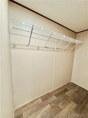 $159,900 | 1211 West York Road, Austin, IN 47102
