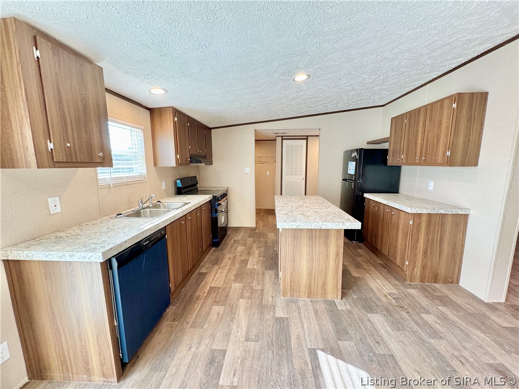 1211 West York Road Austin, IN 47102 - Photo 7 of 22 Kitchen