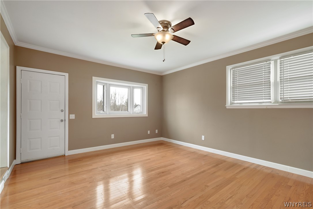 4710 Meyer Road Pendleton, NY 14120 - Photo 4 of 49