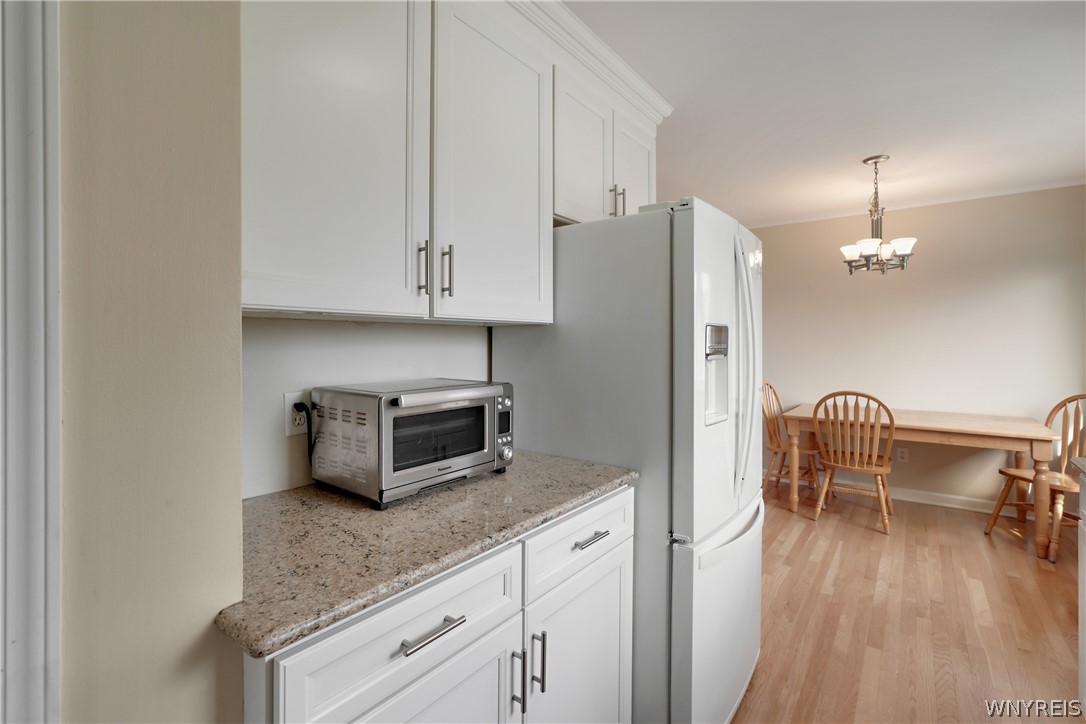 4710 Meyer Road Pendleton, NY 14120 - Photo 7 of 49