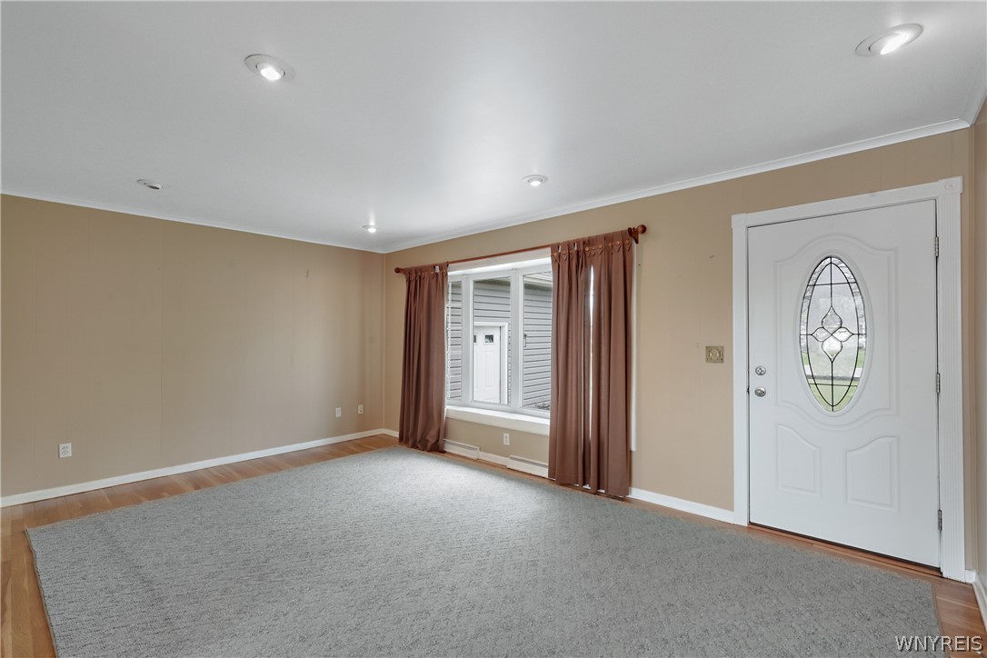 4710 Meyer Road Pendleton, NY 14120 - Photo 10 of 49