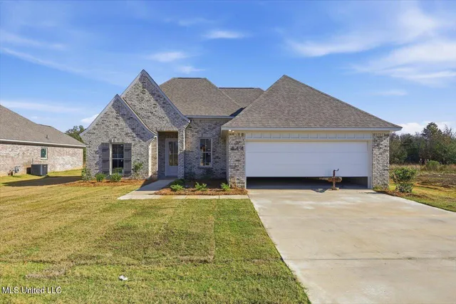 $314,999 | 444 Baleigh Way, Canton, MS 39046