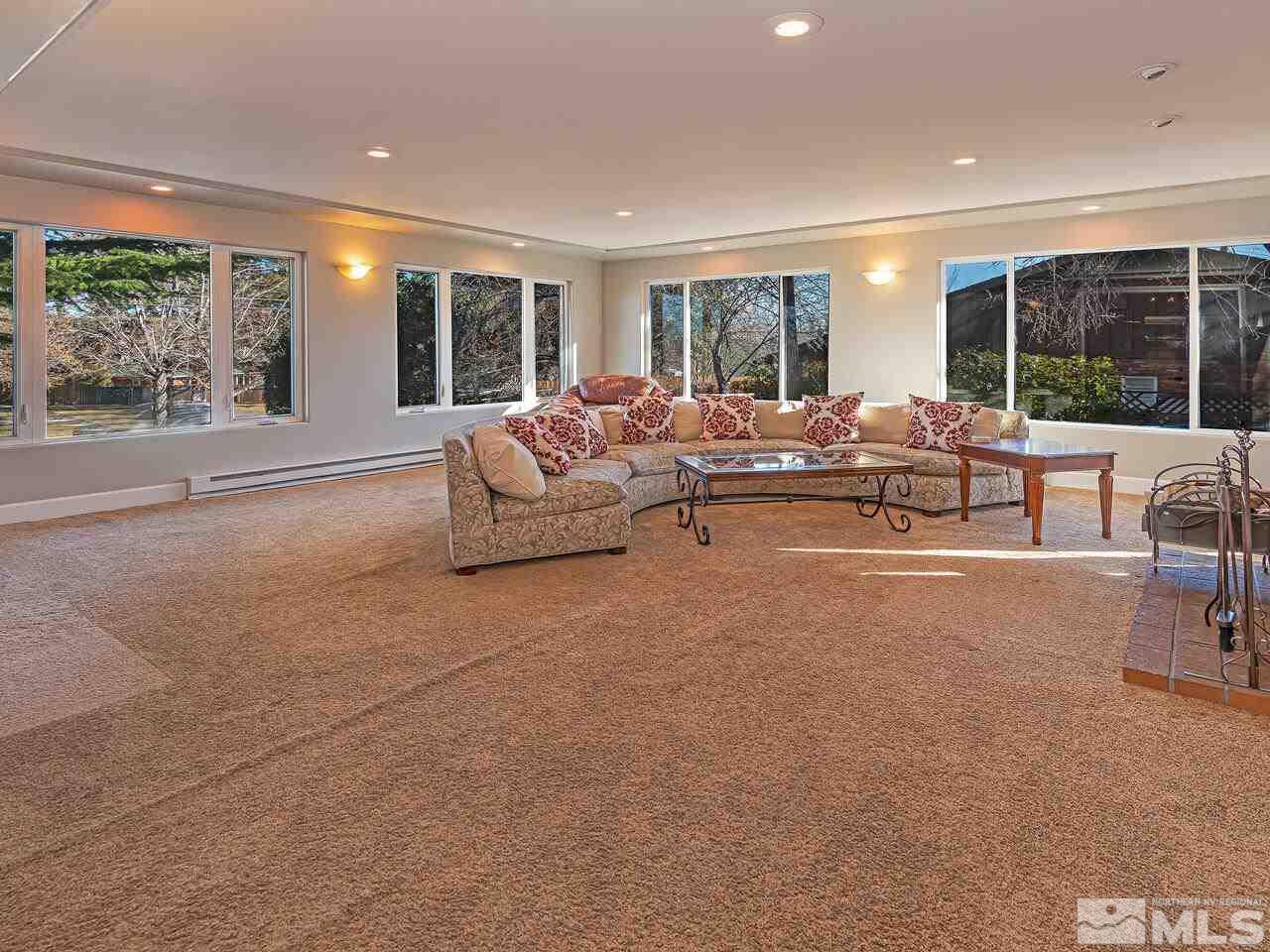 1565 Sharon Way Reno, NV 89509 - Photo 8 of 30 Photo 8