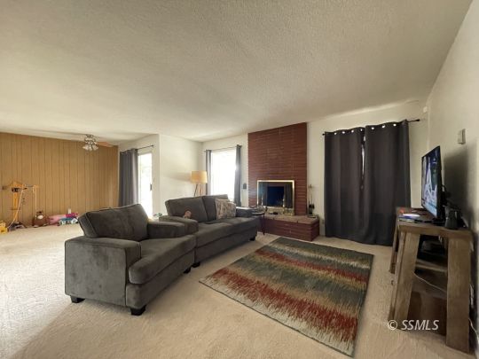 501 Argus Avenue Ridgecrest, CA 93555 - Photo 3 of 21