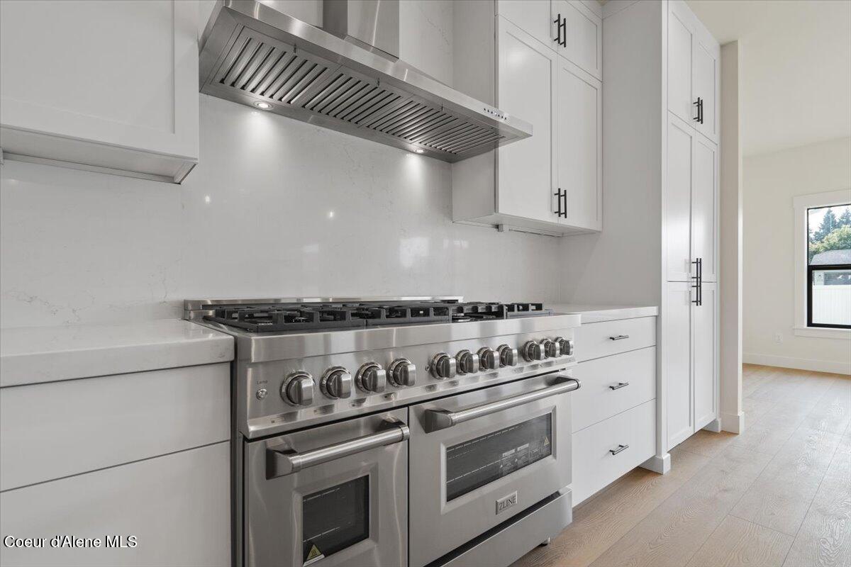 9262 Secretariat Lane Hayden, ID 83835 - Photo 14 of 47 Kitchen