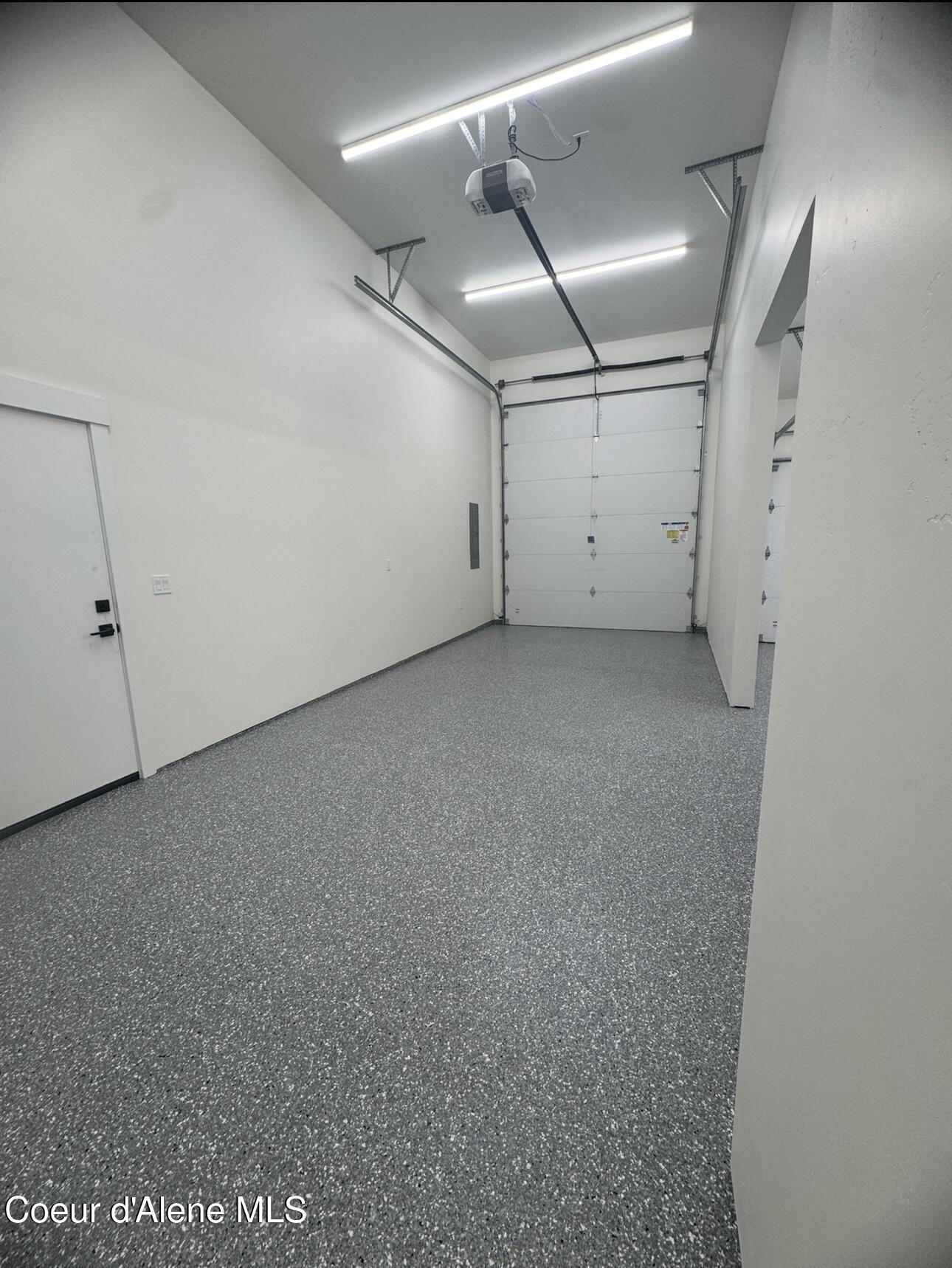 9262 Secretariat Lane Hayden, ID 83835 - Photo 43 of 47 Epoxy