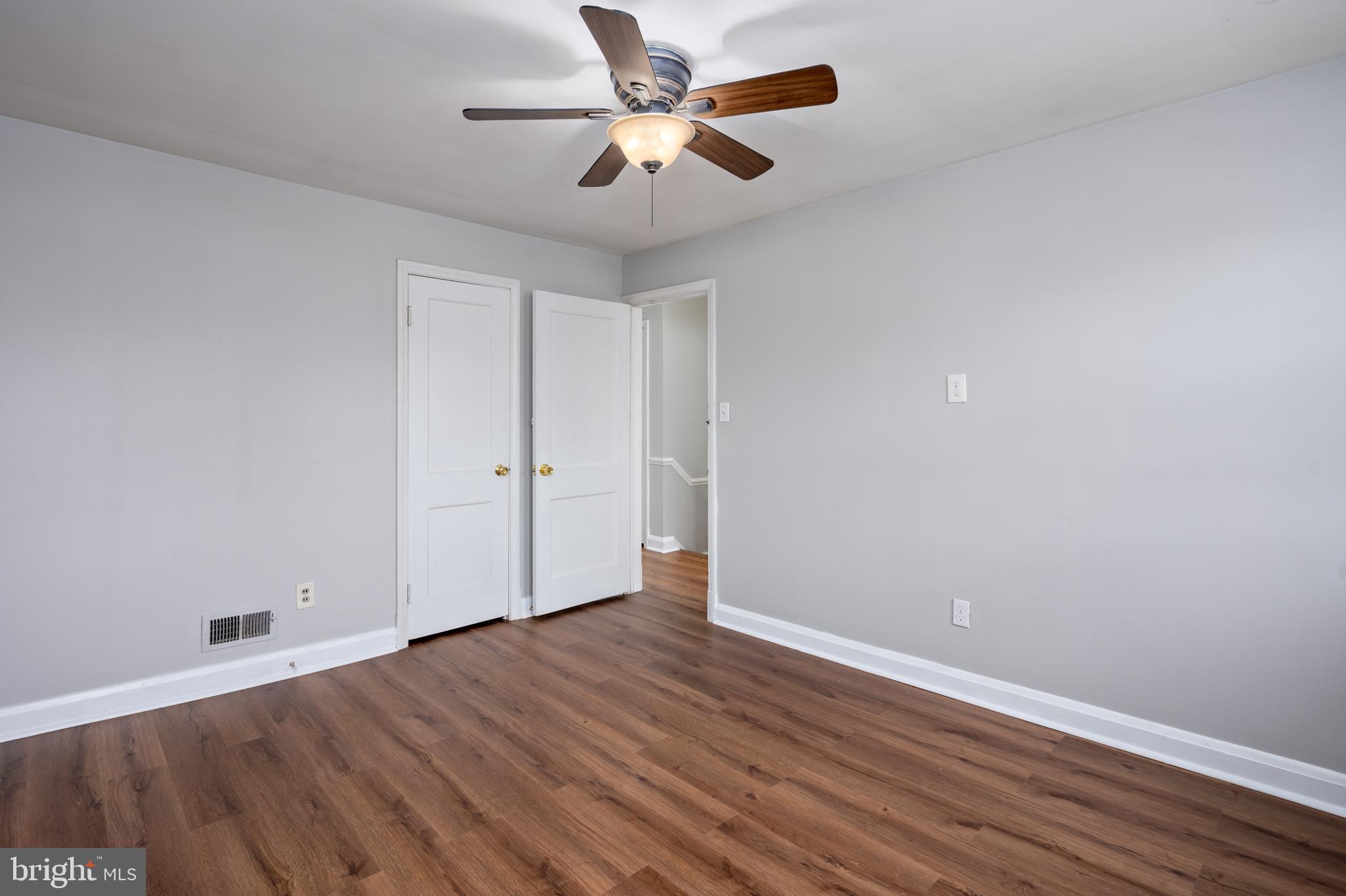 1621 Thetford Road Towson, MD 21286 - Photo 15 of 35 wooden floor in an empty room
