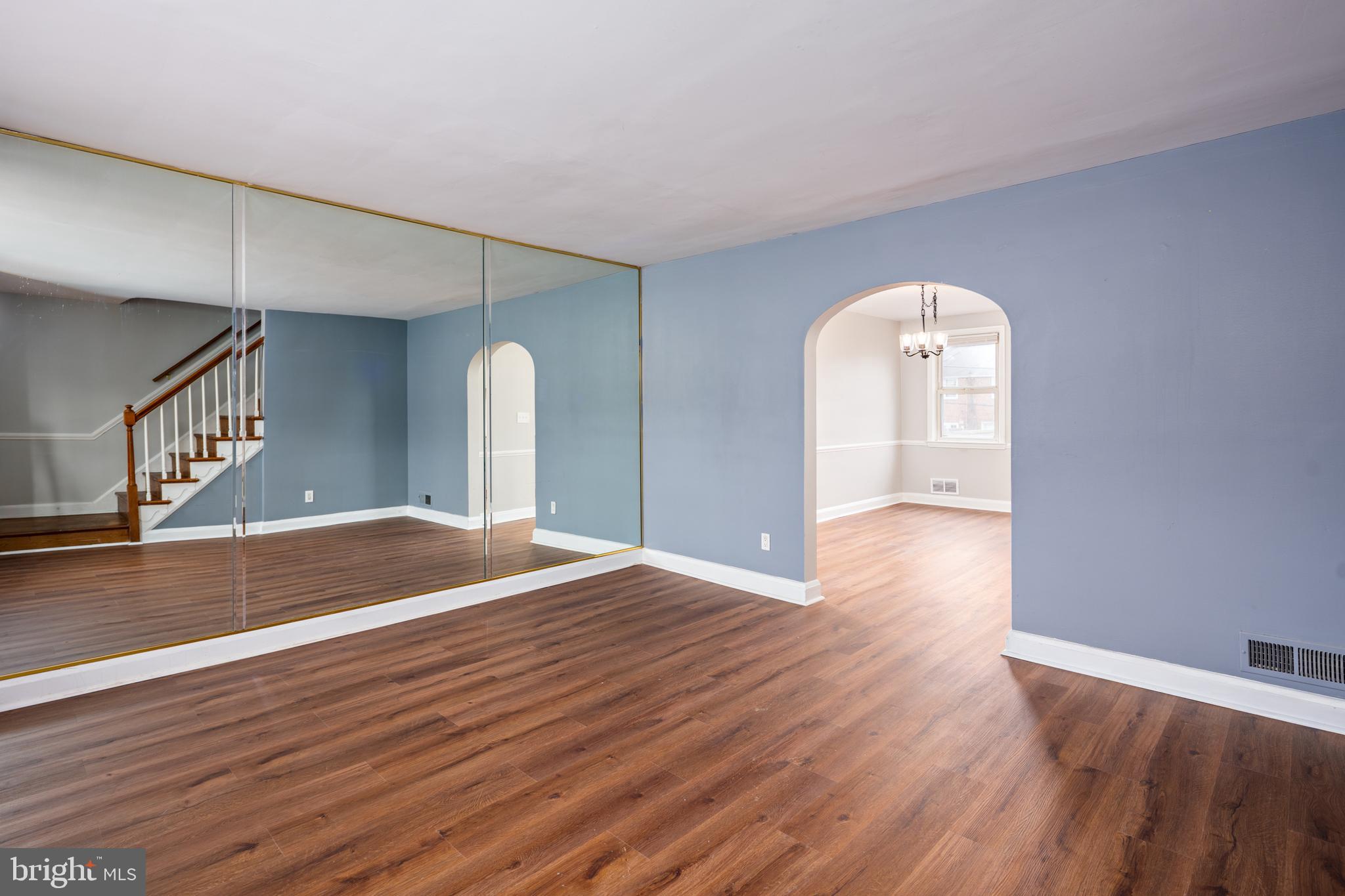 1621 Thetford Road Towson, MD 21286 - Photo 3 of 35 a view of a livingroom with wooden floor