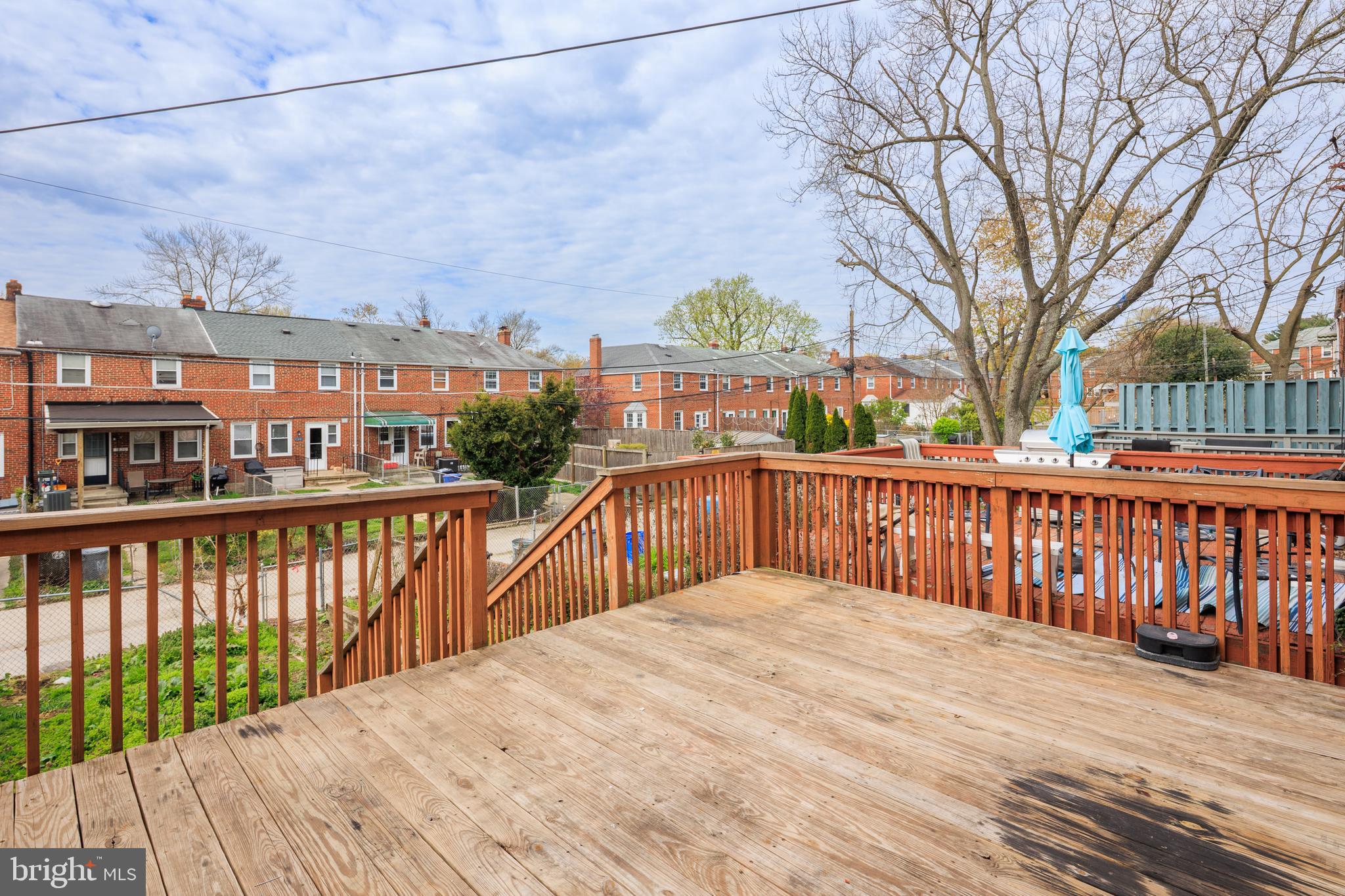 1621 Thetford Road Towson, MD 21286 - Photo 31 of 35 a view of a balcony with wooden fence