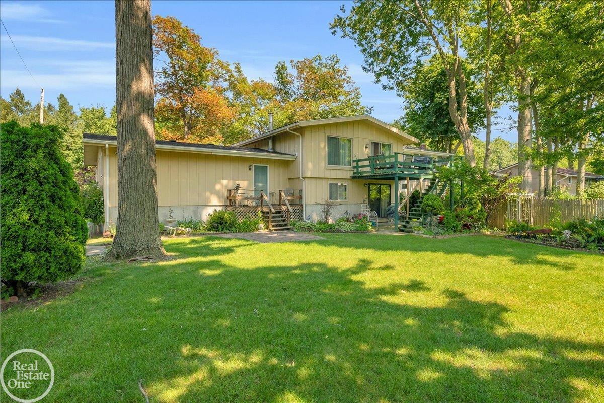 4975 Lakeshore Road Fort Gratiot, MI 48059 - Photo 32 of 33 Gallery Image 32