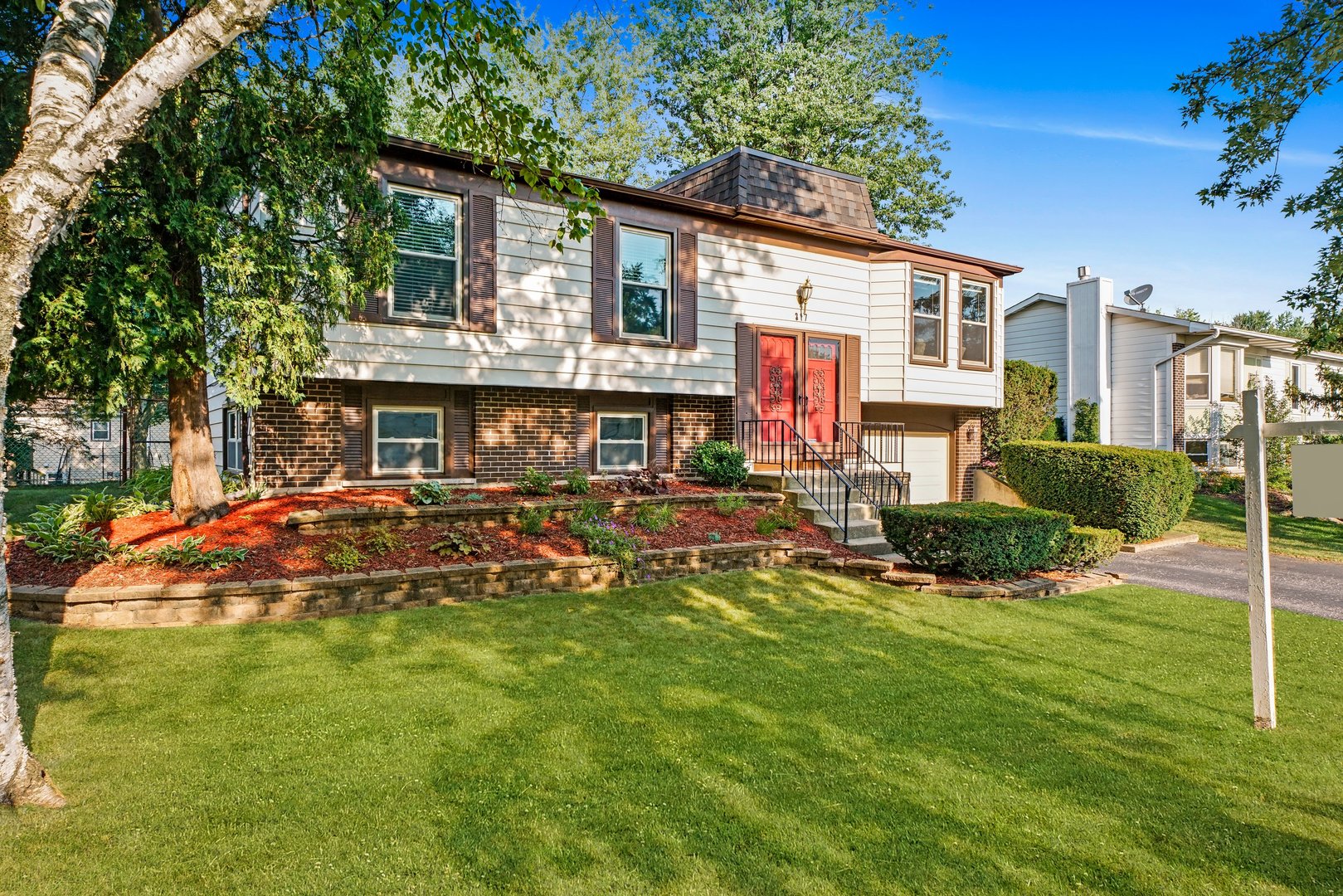 317 Bedford Road Bolingbrook, IL 60440 - Photo 3 of 40