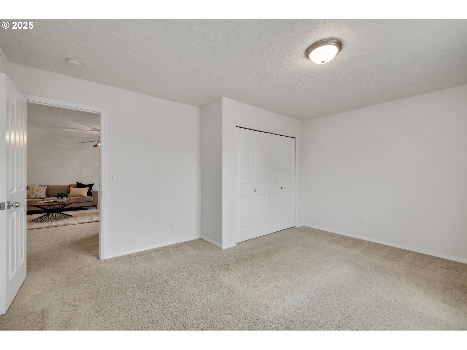 1237 Mt View Lane Molalla, OR 97038 - Photo 25 of 36 Bedroom