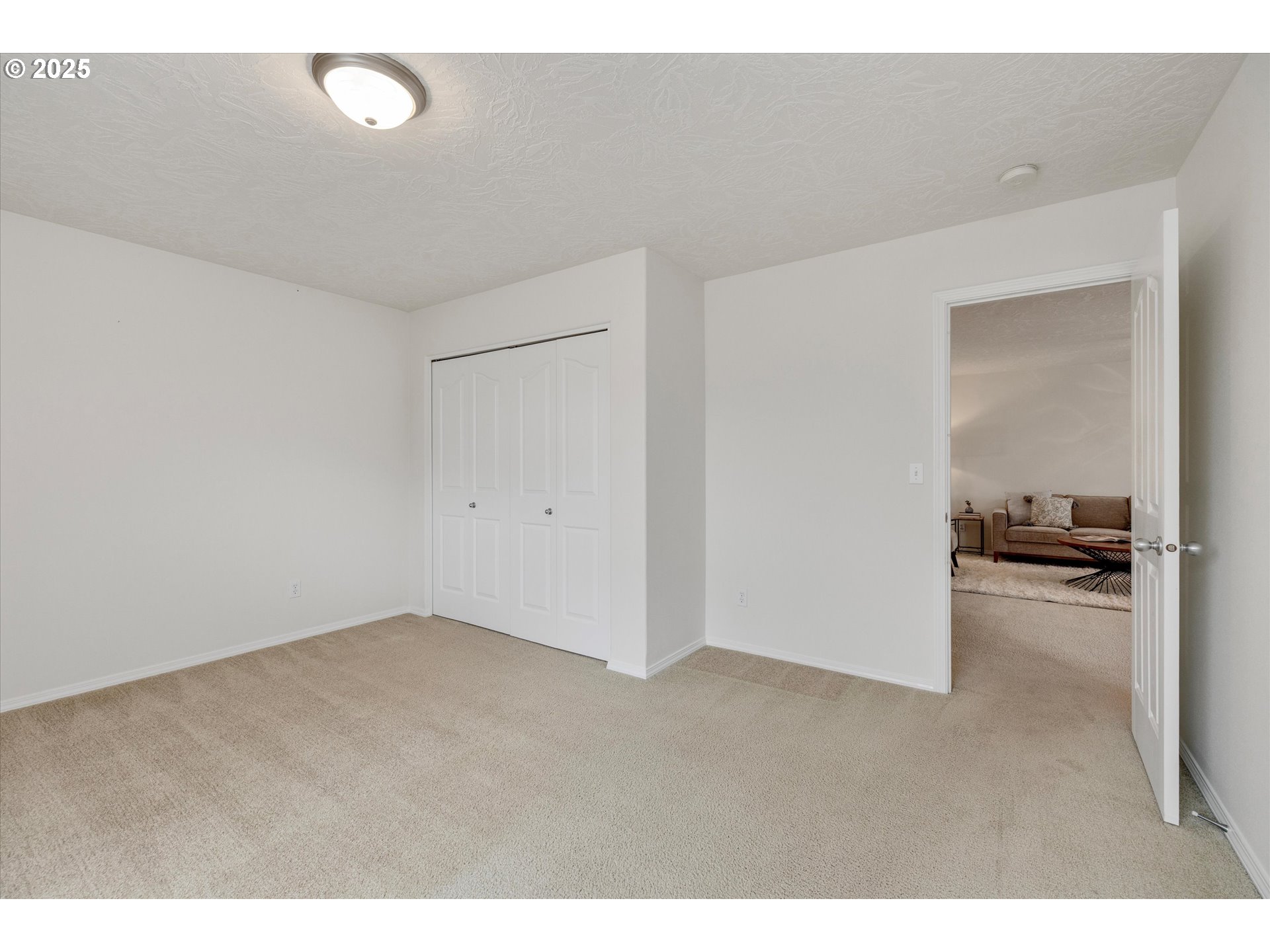 1237 Mt View Lane Molalla, OR 97038 - Photo 28 of 36 Bedroom