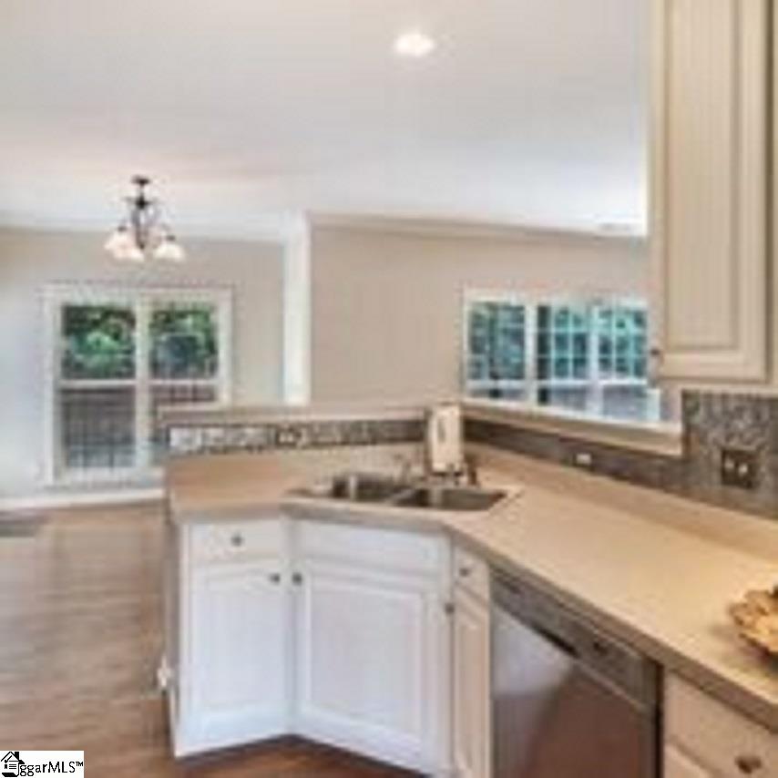 10 Paddock Run Lane Simpsonville, SC 29681 - Photo 10 of 29 Gallery Image 10